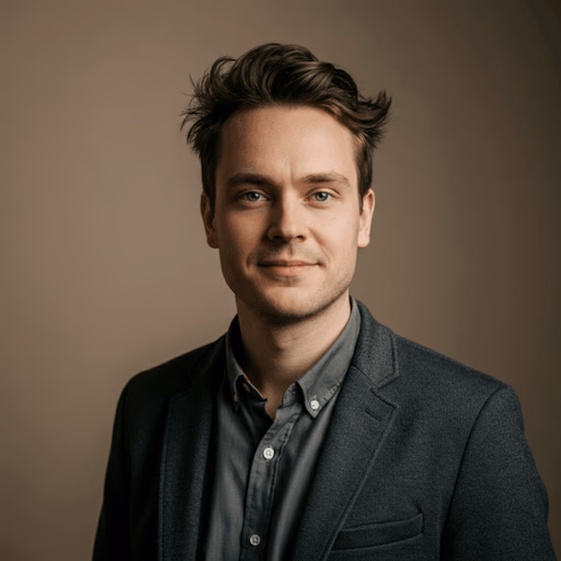 Lucas Bennett